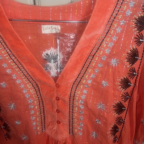 Lulasoul small Mylee tunic cayenne coral with silver and gold threading nwt - Picture 2 of 5